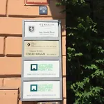 Charles Square Szálloda