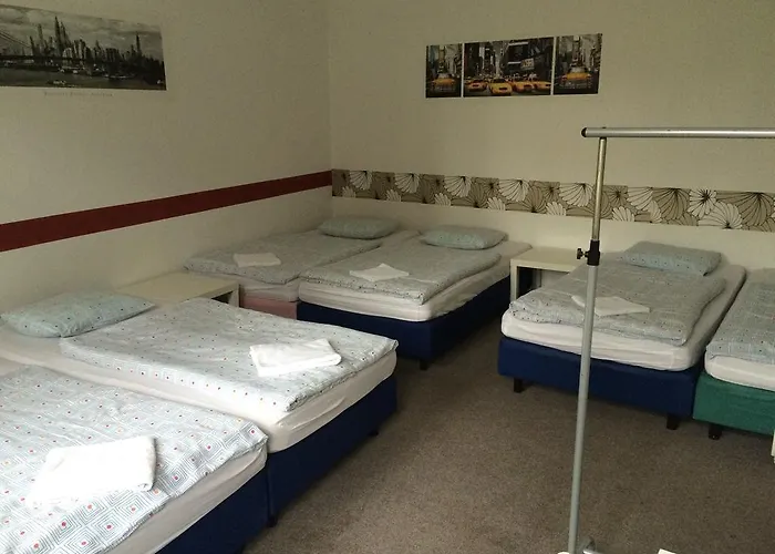 Charles Square Szálloda Prága