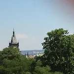 Charles Square Prága