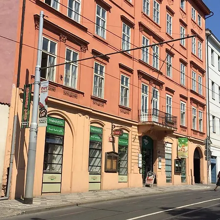 Charles Square 3* Prague