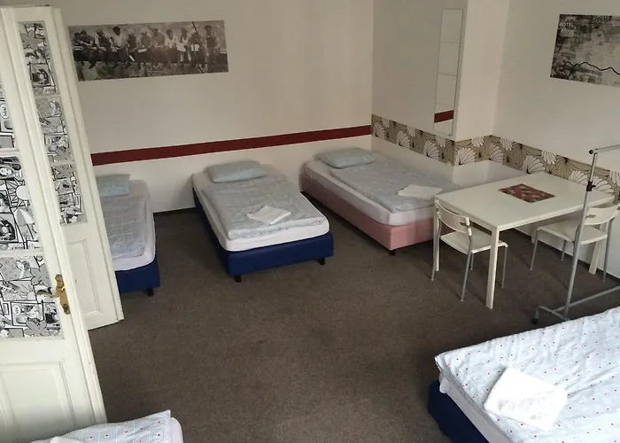 Charles Square 3* פראג